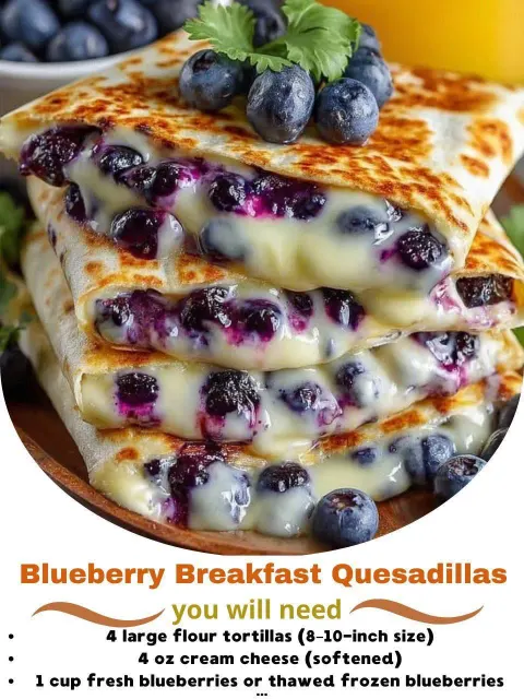 Blueberry Cottage Cheese Breakfast Bake – A Protein-Packed Morning Treat! 🫐🍯