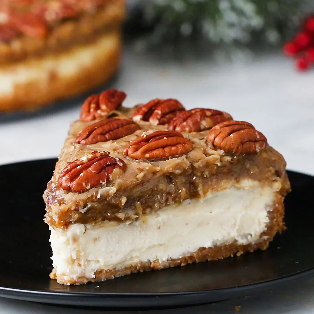 Kentucky Derby Pecan Pie Cheesecake 🍰🥧