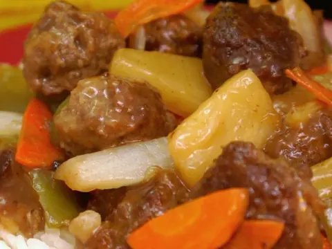 Sweet and Sour Meatballs (Suan T’ien Niu Jou Po Lo La Tzu) – Tangy, Juicy, and Packed with Flavor