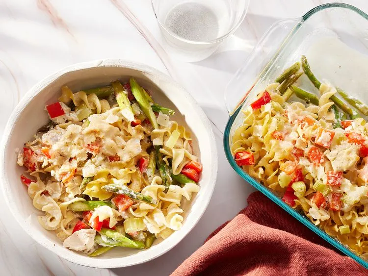 Chicken Asparagus Casserole – Creamy, Cheesy, and Full of Fresh Flavor
