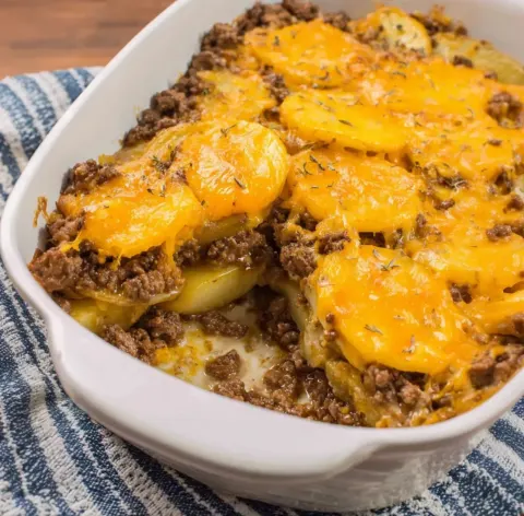 Ground Beef & Potato Layered Casserole