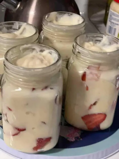No-Bake Strawberry Cheesecake Jars – The Sweet, Simple Treat You’ll Want to Make All Summer