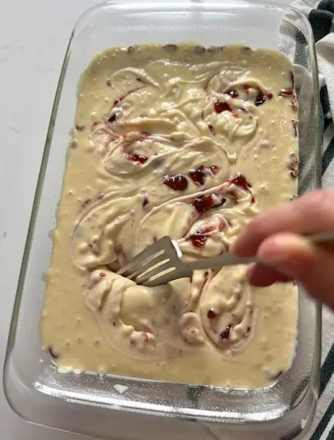 Christmas Chaos Cake