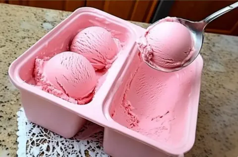 Zero-Point Strawberry Ice Cream