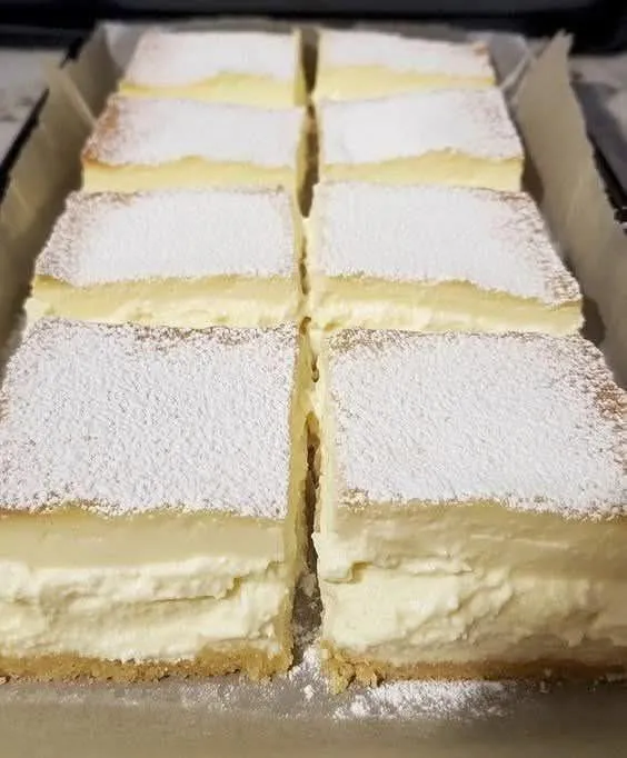 Vanilla Custard Cream Squares: A Classic Treat with a Timeless Twist