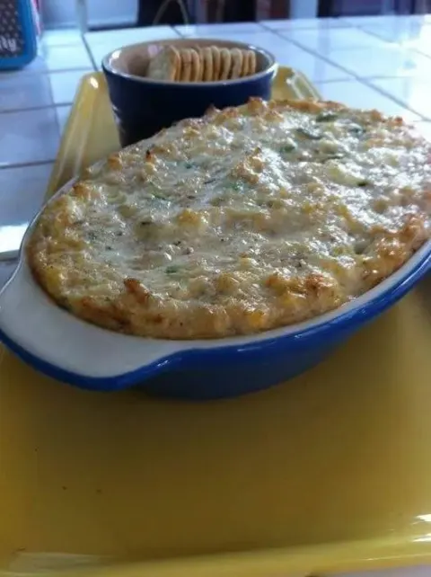 Creamy Crab Rangoon Spread