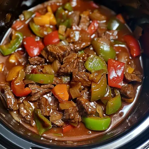 Slow Cooker Pepper Steak: Tender, Saucy, and Packed With Comfort
