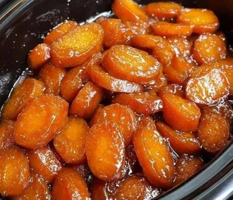 Amish-Style Slow Cooker Honey-Glazed Carrots