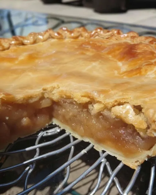 My Grandma’s Apple Strudel Recipe: A Slice of Tradition