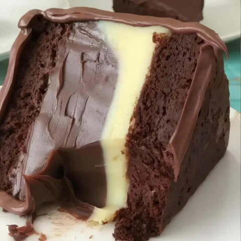 Classic Chocolate Cake (Rich, Moist & Truly Timeless)