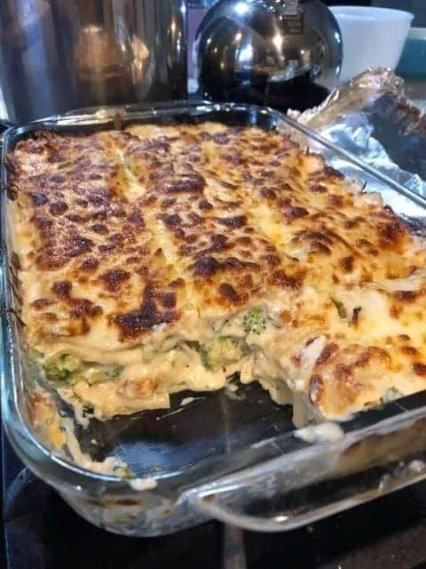 Keto Chicken and Broccoli Lasagna (Low-Carb, Creamy & Comforting)