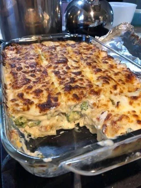 Keto Chicken and Broccoli Lasagna (Low-Carb, Creamy & Comforting)