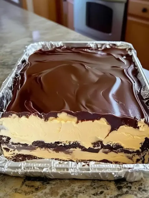 No Bake Peanut Butter Éclair Cake