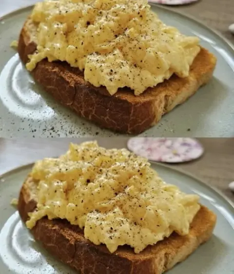 How to Make Perfect Scrambled Eggs Every Time (Soft, Fluffy & Never Dry)