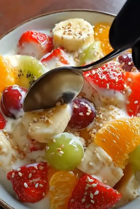 Creamy Mixed Fruit Salad