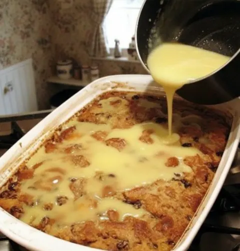 Best Grandma’s Old-Fashioned Bread Pudding with Vanilla Sauce Recipe