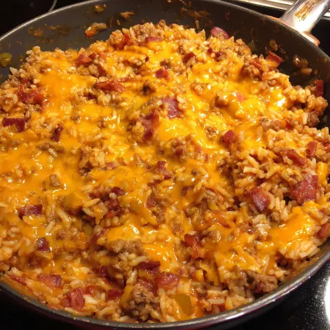 One Pot Bacon Cheeseburger Rice