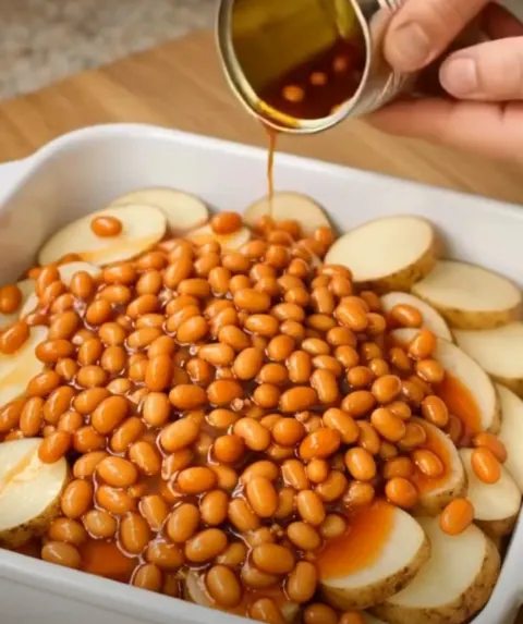 4-Ingredient Amish Baked Bean Potato Casserole