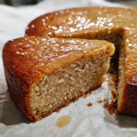 Flourless Chai Spice Yogurt Cake – Incredibly Soft & Cozy (7-Ingredient No-Flour Magic!)